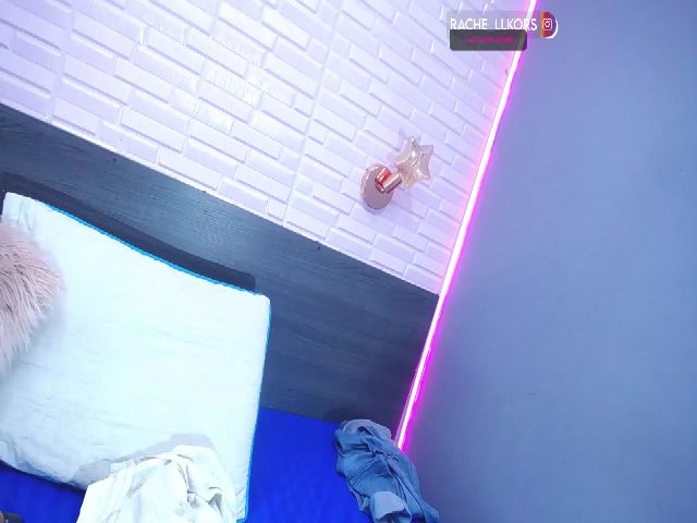 Live sex webcam photo for RachellKors #252414948