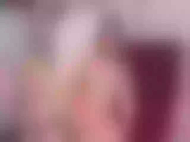 Live sex webcam photo for Sun_kissed1 #261138707