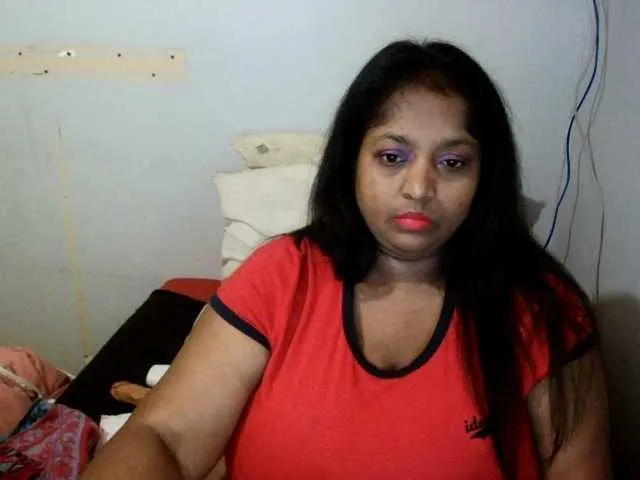 Live sex webcam photo for Indiantasha #287986081