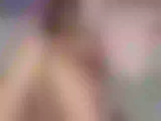 Live sex webcam photo for AngieVedder #259578535