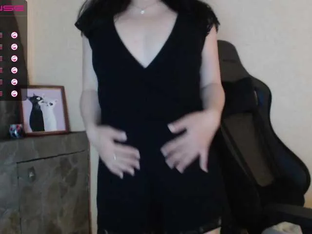 Live sex webcam photo for dasha922 #247791893