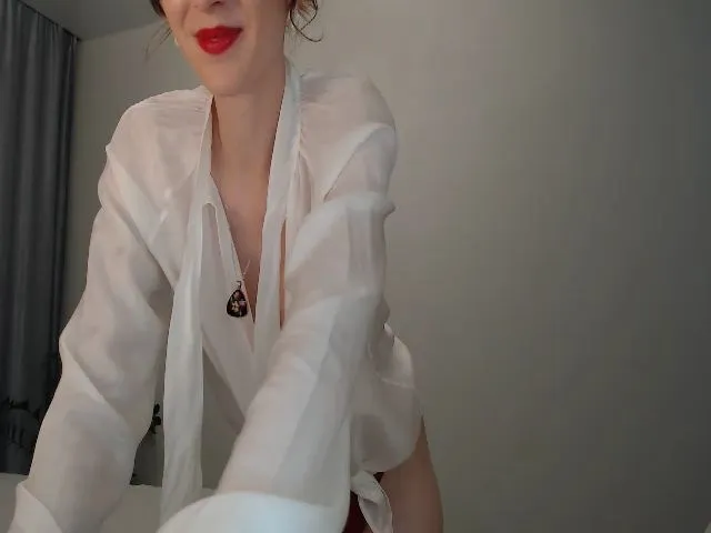 Live sex webcam photo for AnnaGood #254918397