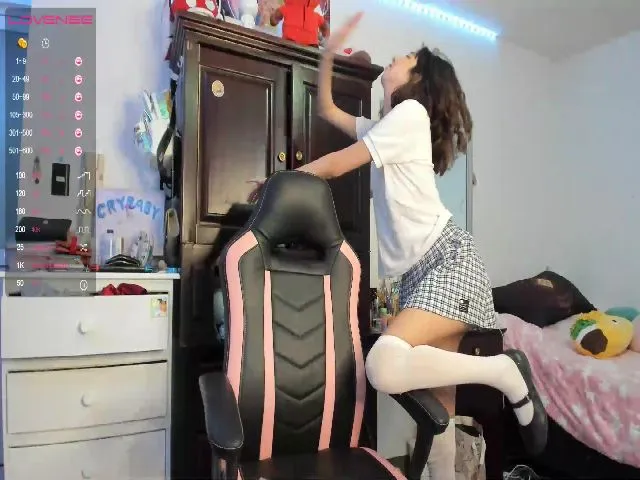 Live sex webcam photo for Cherrycute666 #256623070