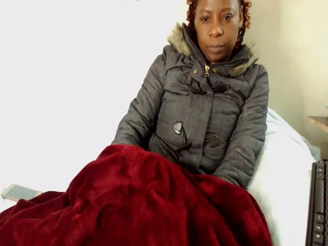 Live sex webcam photo for KissMoline #256254020