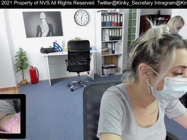 Live sex webcam photo for KinkyOffice #241280512