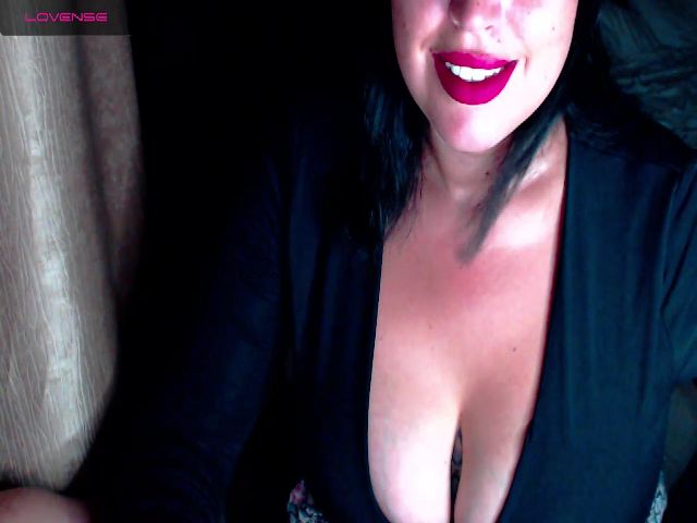 Live sex webcam photo for OregonPrivate #253417097