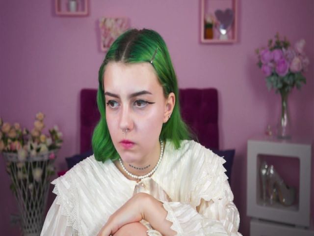 Live sex webcam photo for Potato_Baby #258125407