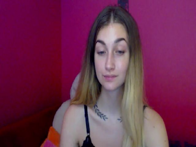 Live sex webcam photo for Lolly__Pop__ #263897644