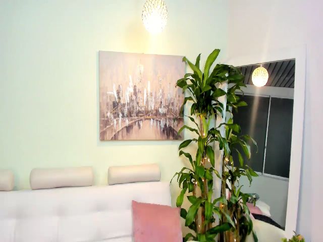 Live sex webcam photo for Eva_Watson #254954452