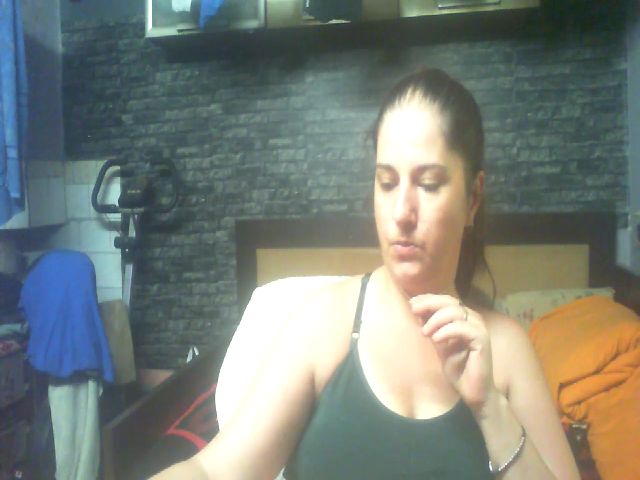 Live sex webcam photo for MGabrielle #256822268