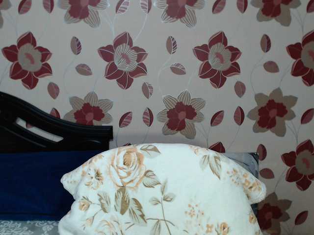 Live sex webcam photo for -Alyonushka- #253159150