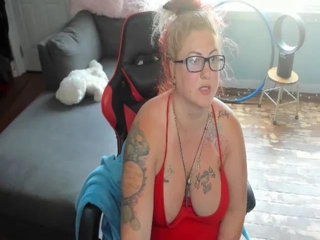 Live sex webcam photo for Janrubygirl #252873196