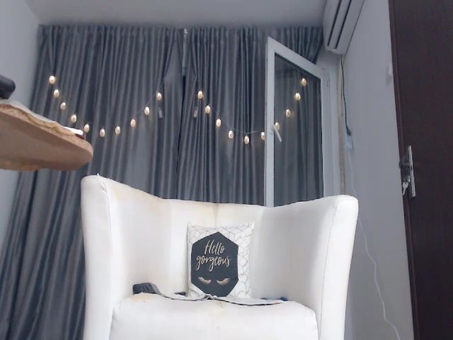 Live sex webcam photo for Ana_Delicious #253573557