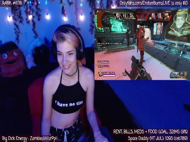 Live sex webcam photo for EmberBurns #254035309