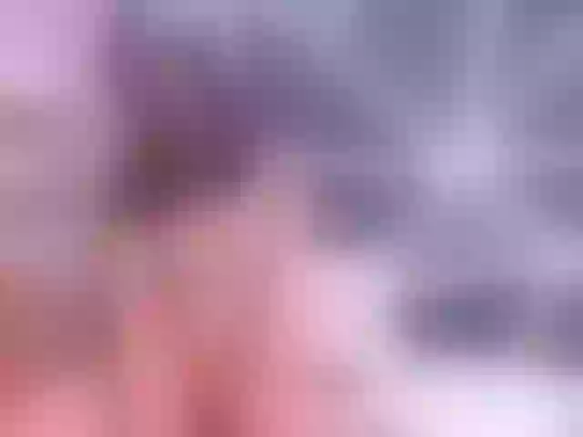 Live sex webcam photo for Sun-kissed1 #241237390