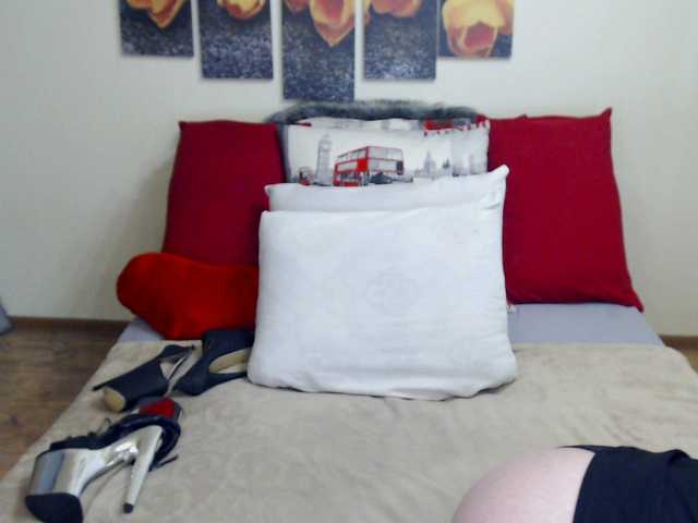 Live sex webcam photo for SexyCrazyAnna #257874699