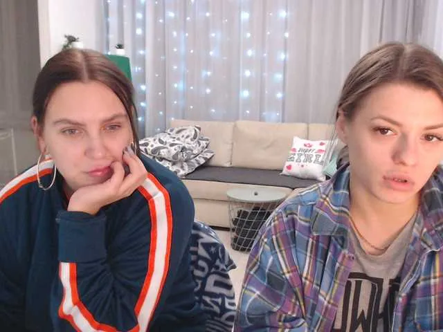 Live sex webcam photo for BugaGirls #241053596