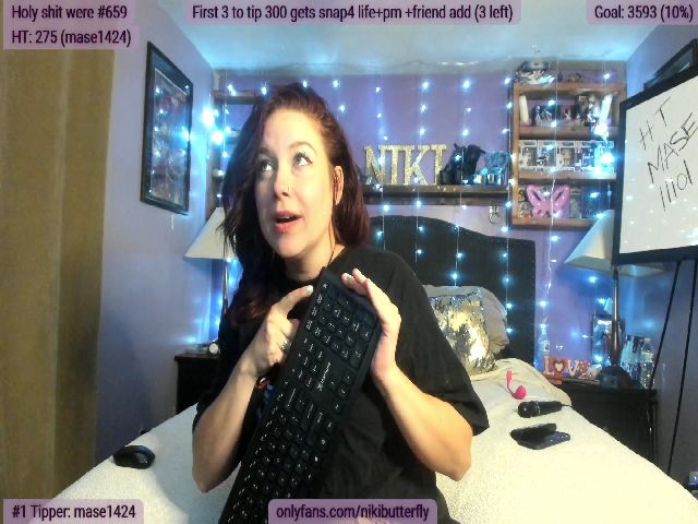 Live sex webcam photo for Nikibutterfly #259637560