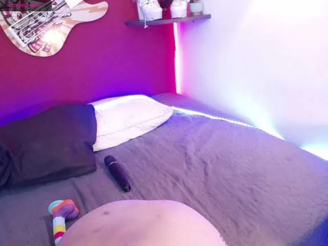 Live sex webcam photo for Cat-Ady #249234626