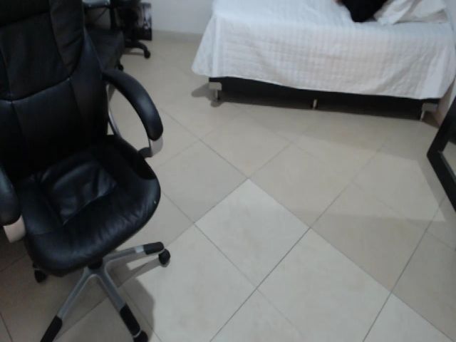 Live sex webcam photo for shalomheros #263384569