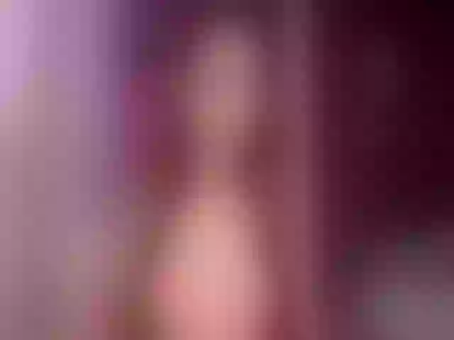 Live sex webcam photo for Lil_PrincessG #265314660