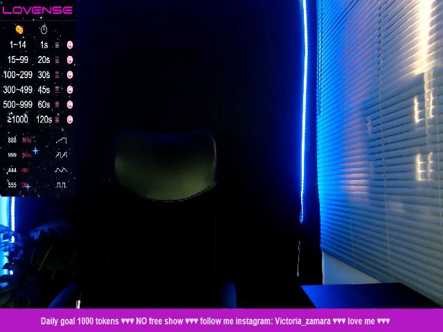 Live sex webcam photo for victoria_lee2 #255350675