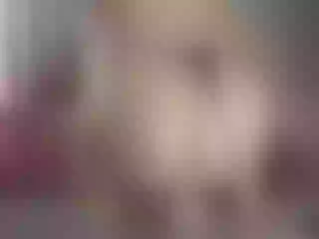 Live sex webcam photo for Msschloe_ #255452415