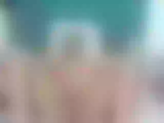 Live sex webcam photo for lilyhung50 #248276438