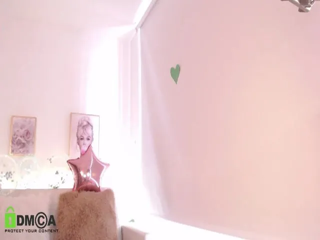 Live sex webcam photo for Annie_es #256369723