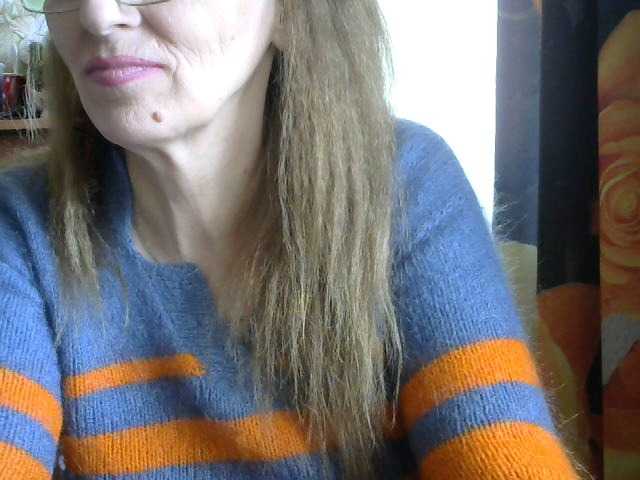 Live sex webcam photo for Sonya48 #241345422