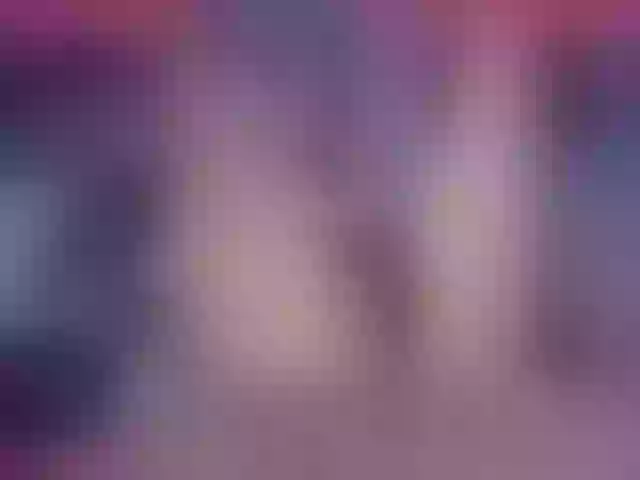 Live sex webcam photo for RedHOTPinay01 #253065323