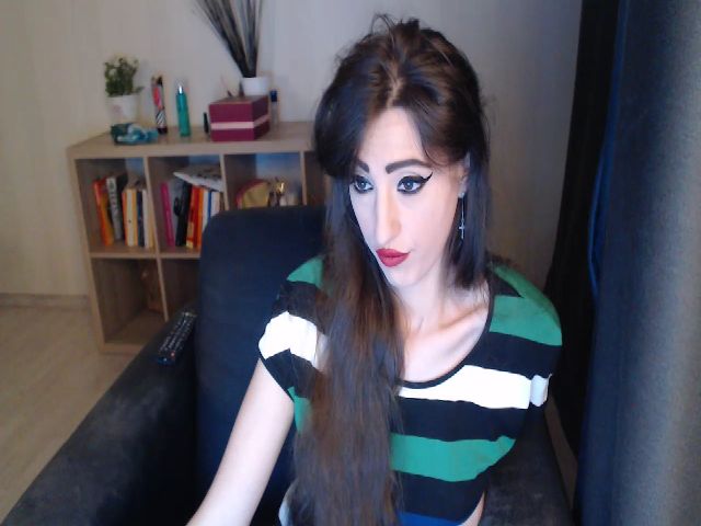 Live sex webcam photo for HotRebbecca #252648088