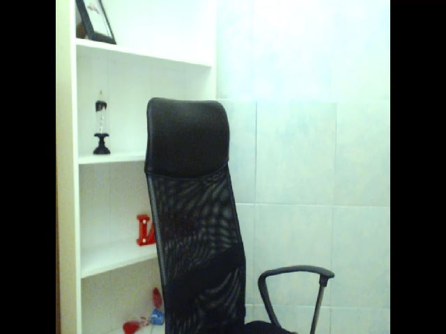 Live sex webcam photo for CristiCarter #263375761