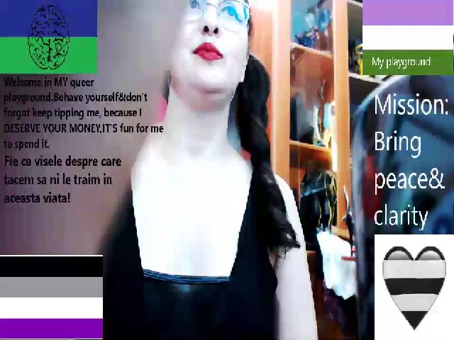 Live sex webcam photo for ImperatrizaS #263257861