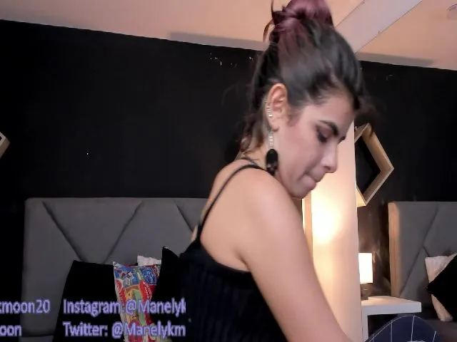 Live sex webcam photo for Manelyk_m #254244343