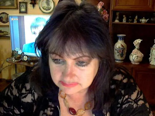 Live sex webcam photo for ElenaZed #287984960