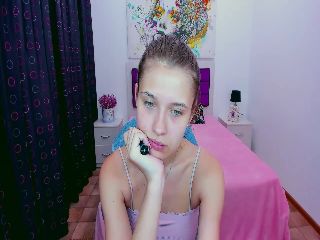 Live sex webcam photo for MarionMelody #252124277