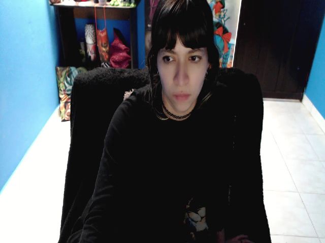 Live sex webcam photo for umaru_michae #256261979