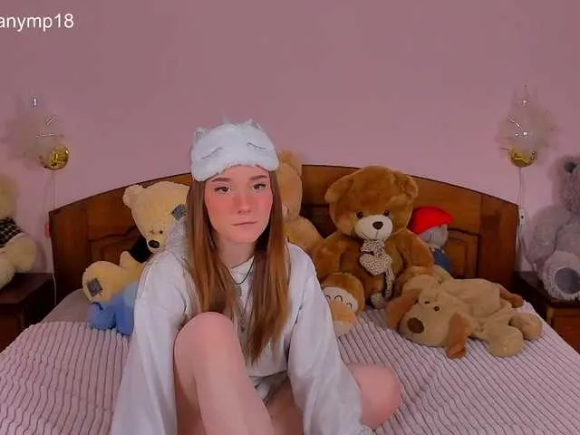Live sex webcam photo for NymphaLean #241094351