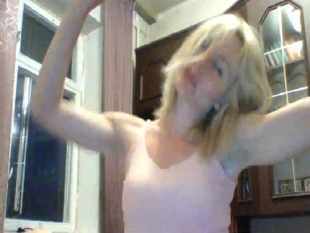 Live sex webcam photo for LadyAna189 #258269519