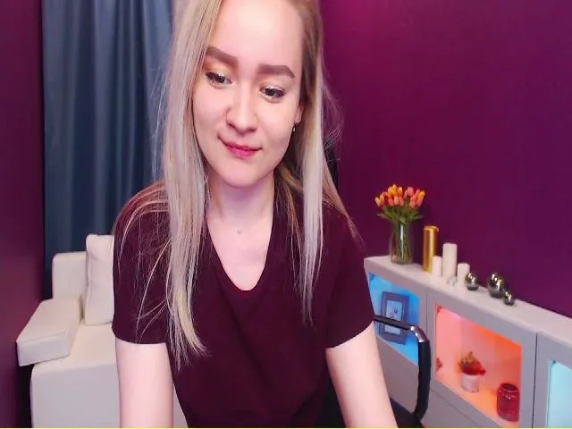 Live sex webcam photo for Kara_Smith #255787914
