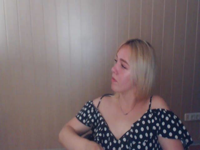 Live sex webcam photo for KetiLove_ #260751488