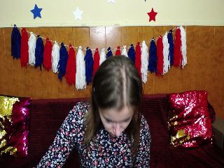 Live sex webcam photo for MollyTravis #251996963