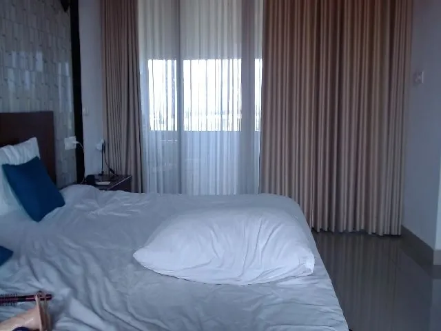 Live sex webcam photo for Kattyhot4you #254014383