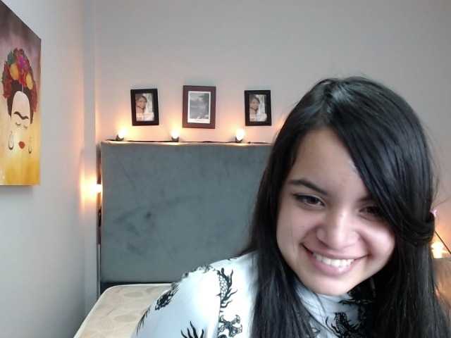 Live sex webcam photo for pretty-love #241677966