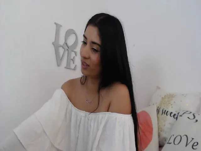 Live sex webcam photo for Hanna_milano #252854437
