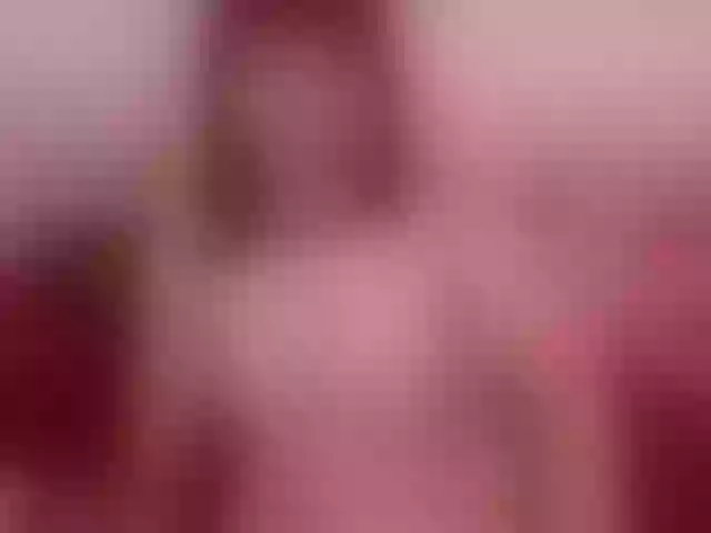 Live sex webcam photo for SaraJae #241177362
