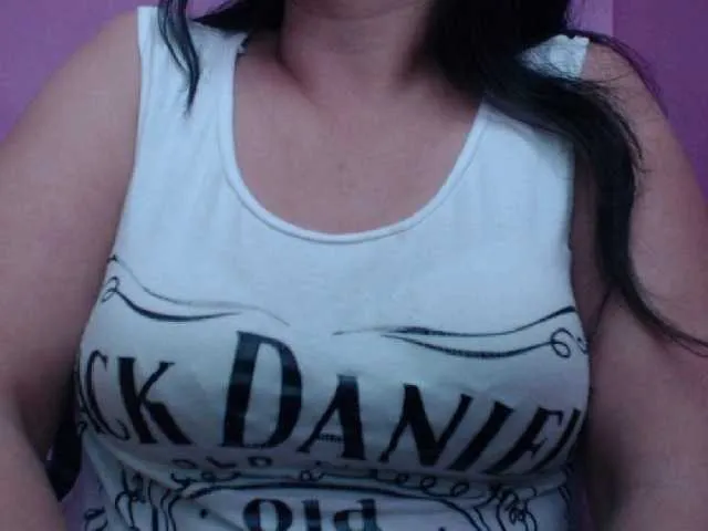 Live sex webcam photo for luzzyhot #241254915
