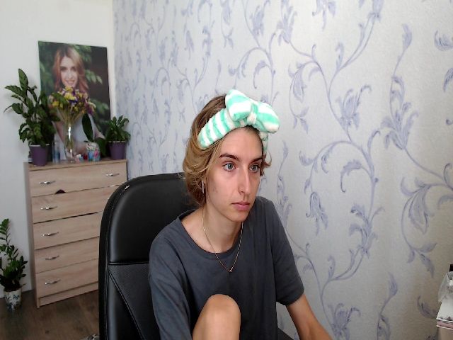 Live sex webcam photo for Springibabby #261291149