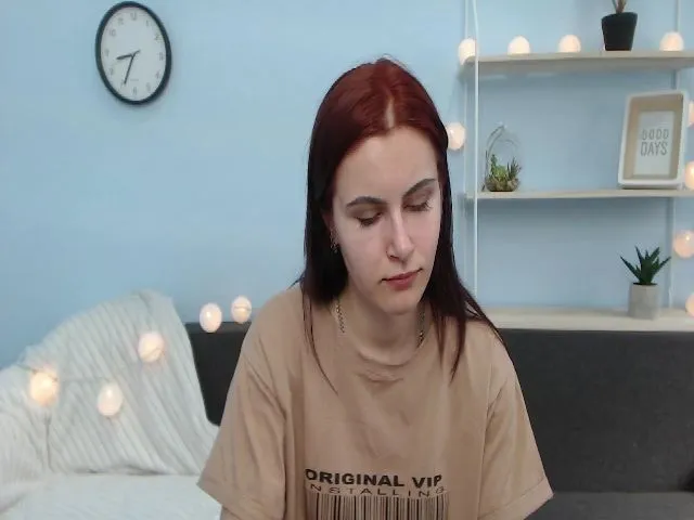 Live sex webcam photo for MollyTravis #256257404